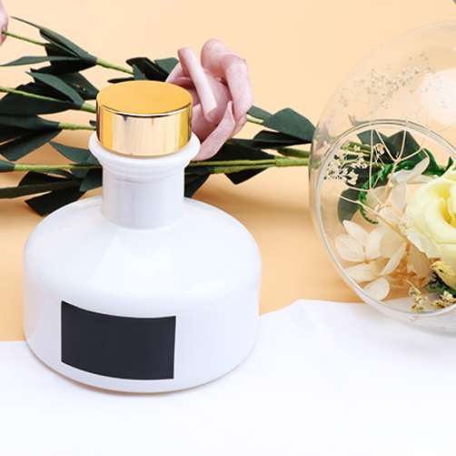 Wholesale 120ml aroma reed diffuser oil China manufacturer with own brand custom private label 